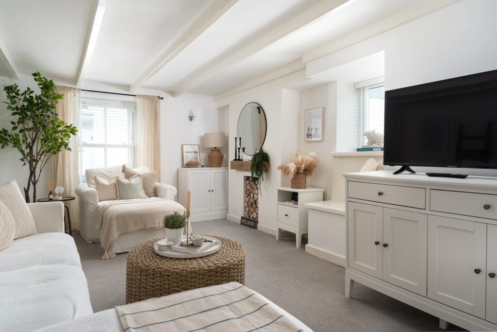 A case study about Guesthoo's services for an owner in Porthleven, Cornwall